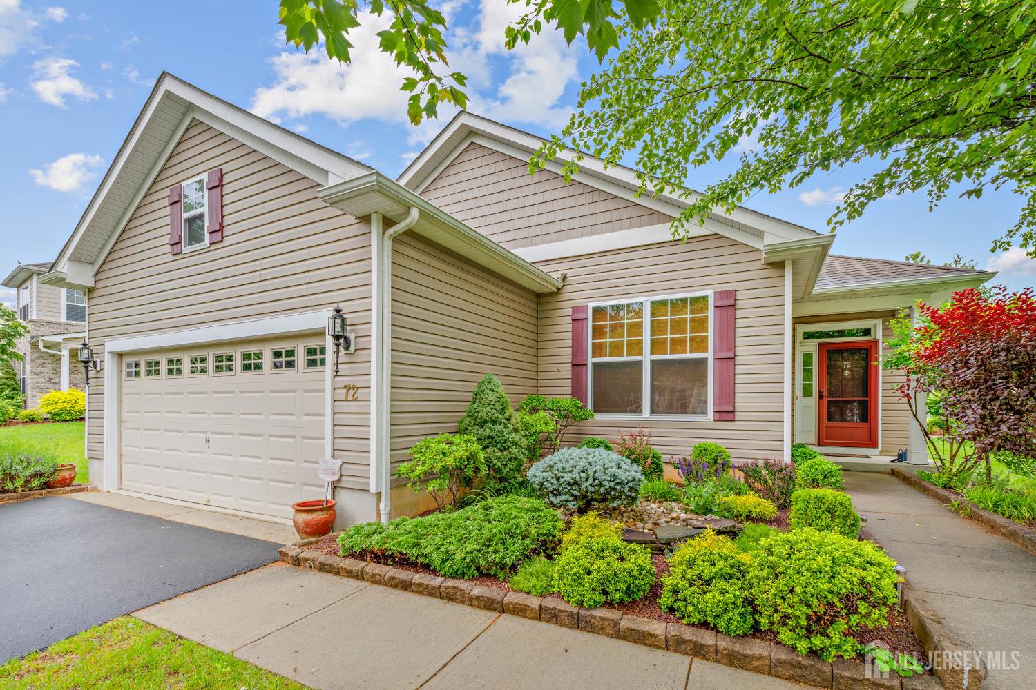 72 Wintergreen Drive, Manalapan, New Jersey image 3