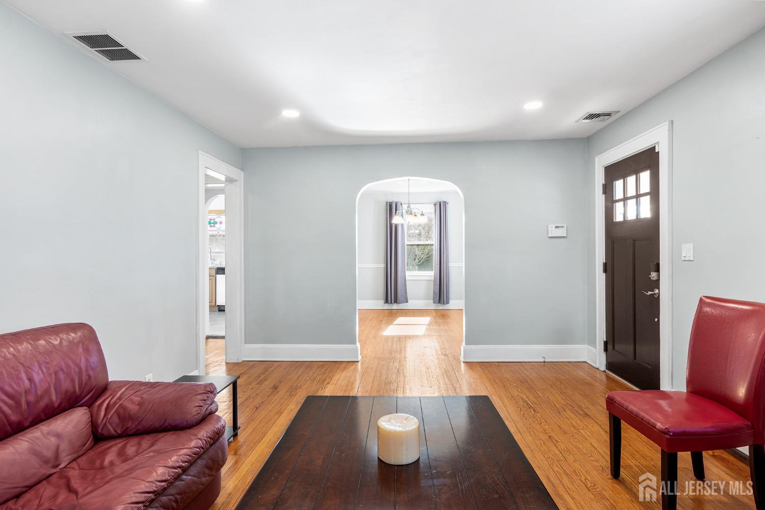136 Pearl Street, Bridgewater, New Jersey image 8
