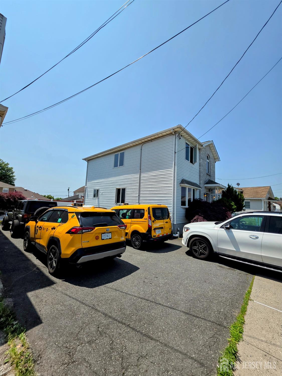 126 Holly Street, Port Reading, New Jersey image 5