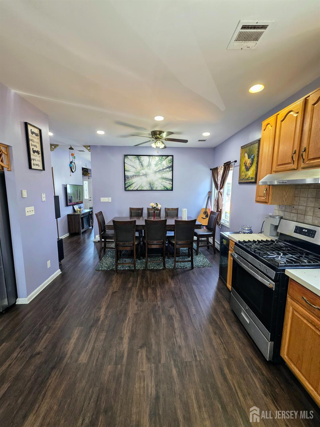 126 Holly Street, Port Reading, New Jersey image 22