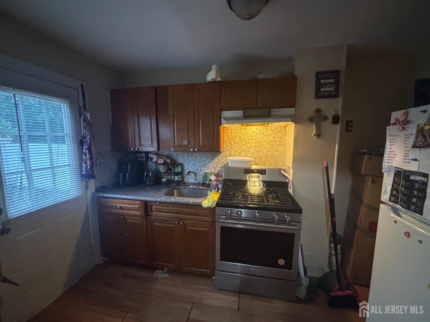 166 Fulton Street, New Brunswick, New Jersey image 5