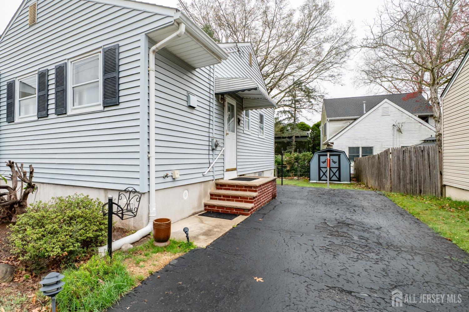 220 Washington Avenue, Milltown, New Jersey image 3