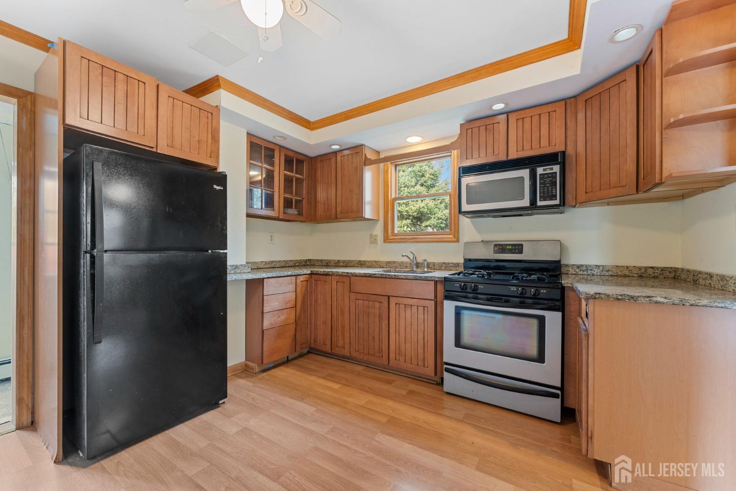 400 Main Street, Middlesex, New Jersey image 15