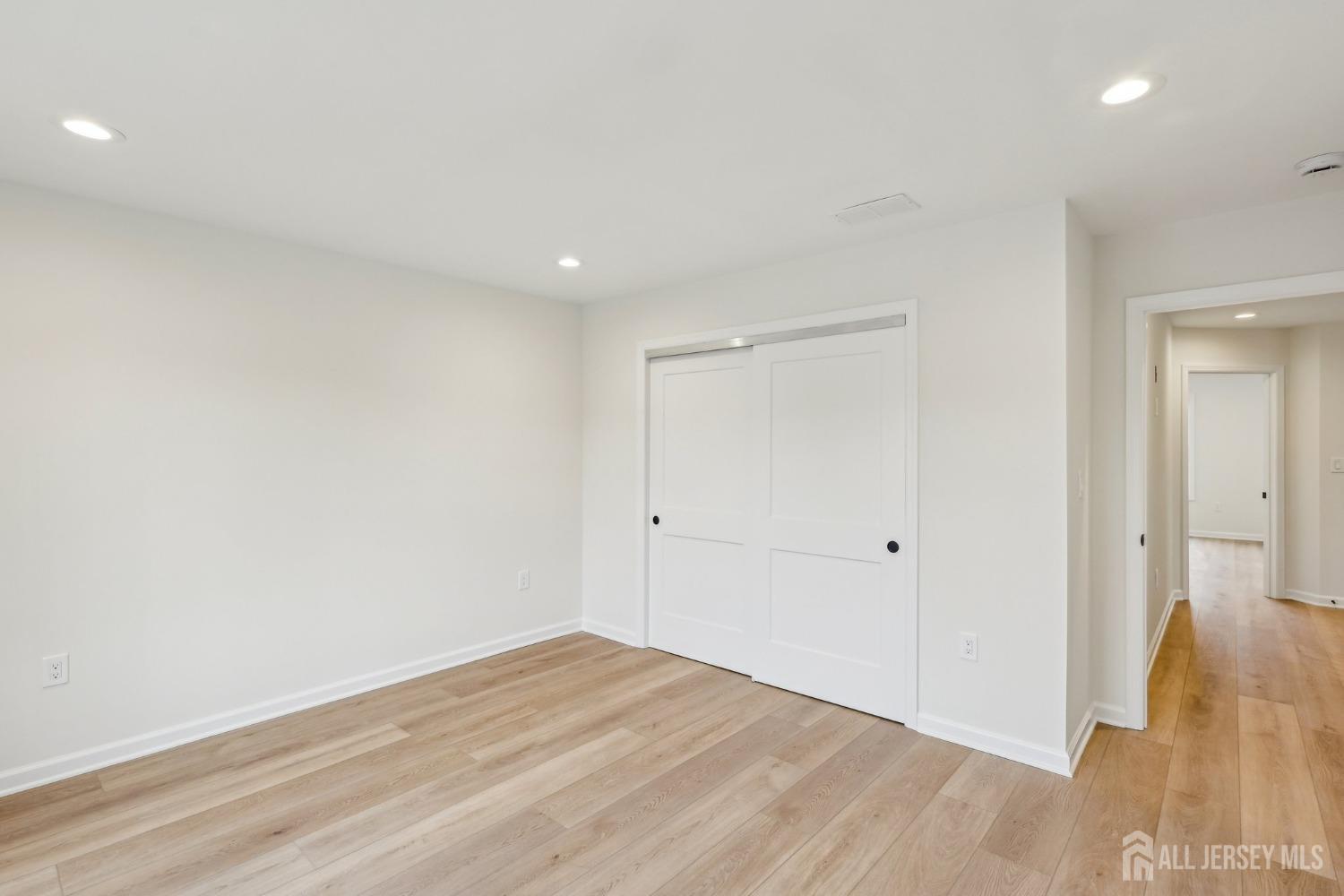 559 Holmdel Road, Hazlet, New Jersey image 23