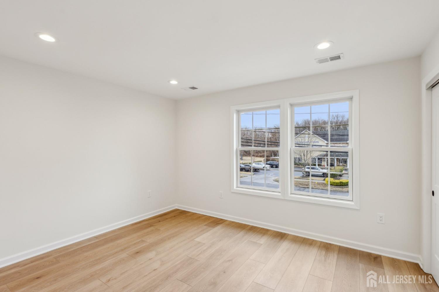 559 Holmdel Road, Hazlet, New Jersey image 37