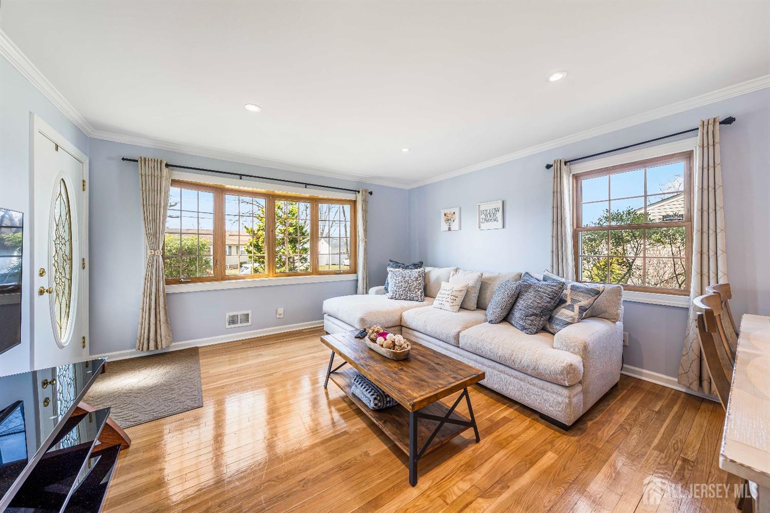 2555 Linden Avenue, South Plainfield, New Jersey image 3