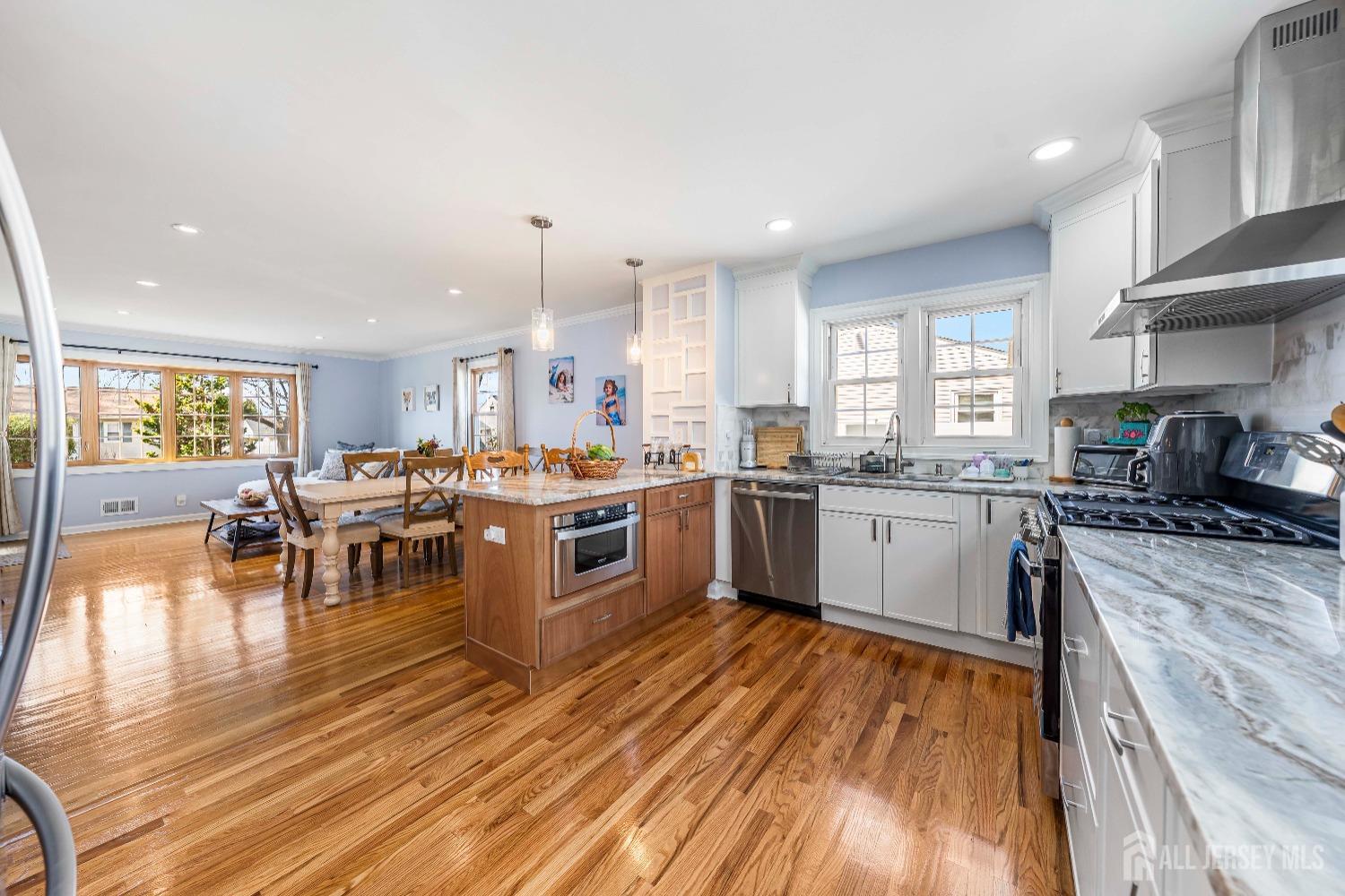 2555 Linden Avenue, South Plainfield, New Jersey image 8