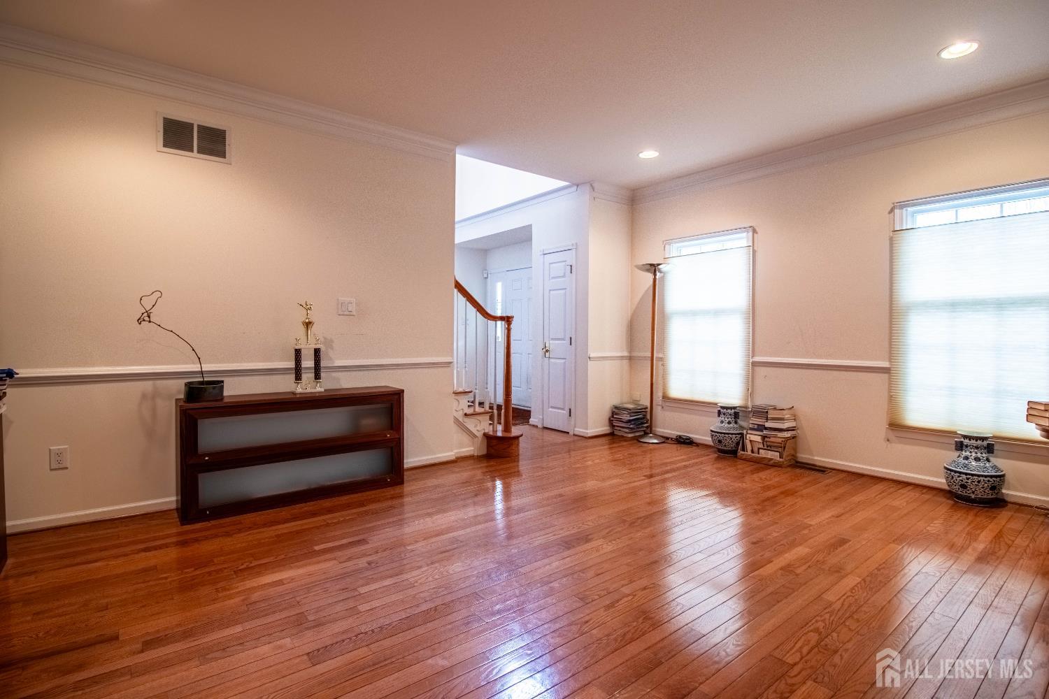 1 Saddle Court, Monroe Township, New Jersey image 9