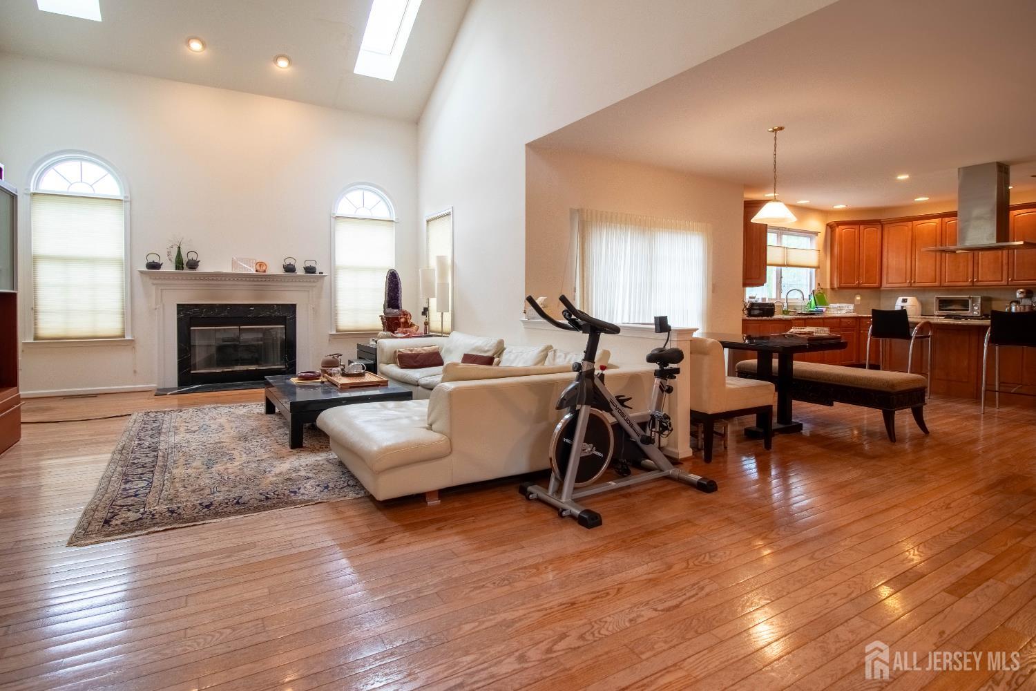 1 Saddle Court, Monroe Township, New Jersey image 10