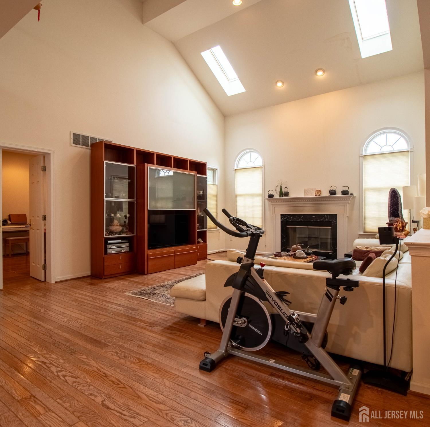 1 Saddle Court, Monroe Township, New Jersey image 12