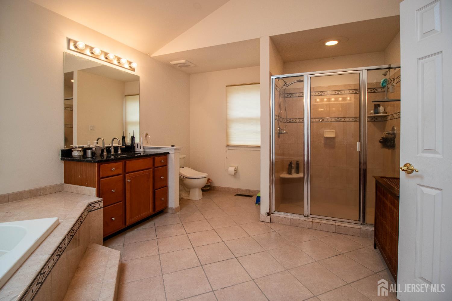 1 Saddle Court, Monroe Township, New Jersey image 24