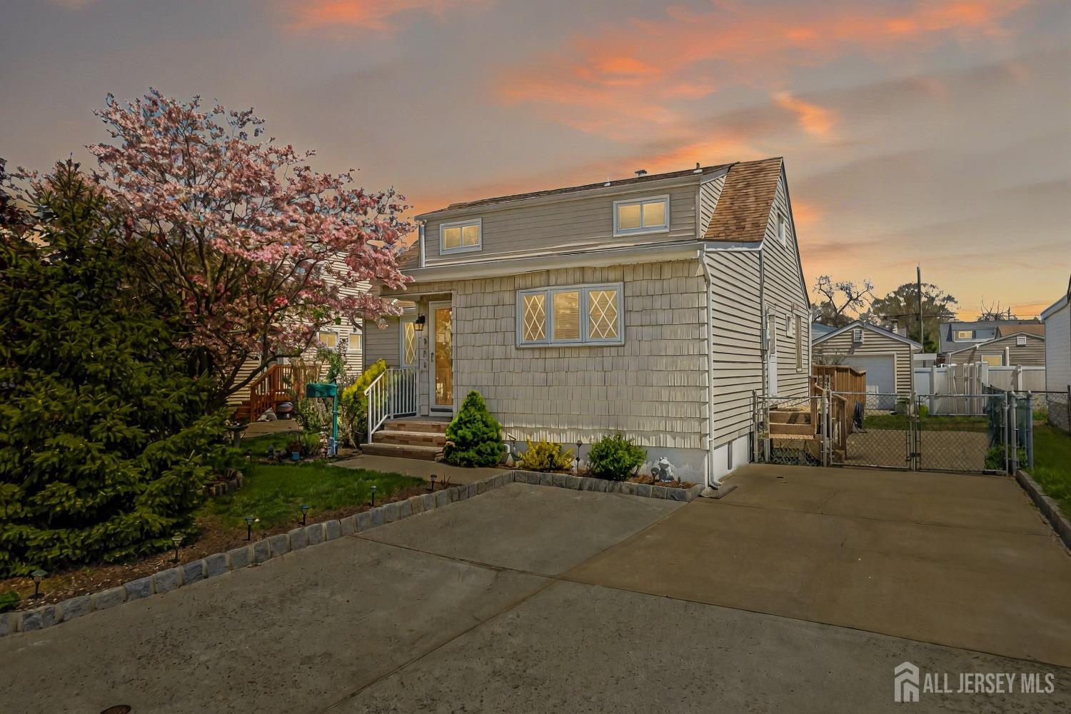 282 Sunset Avenue, Old Bridge, New Jersey image 1