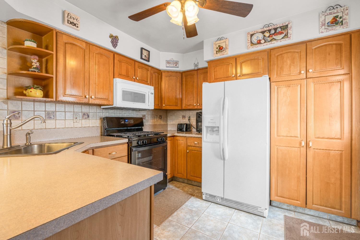 282 Sunset Avenue, Old Bridge, New Jersey image 10