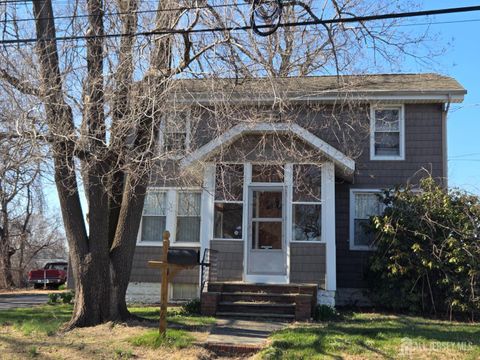 Homes For Sale - 166 Furman Boulevard<br/> Middlesex County, Old Bridge, NJ 07735