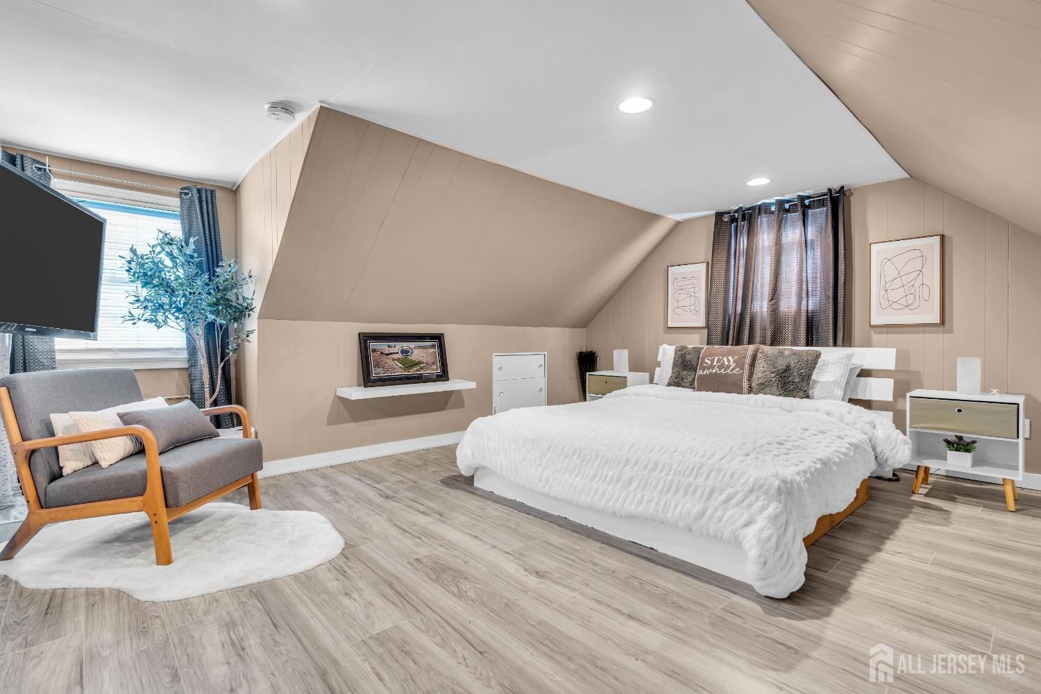 13 Chase Avenue, Avenel, New Jersey image 18