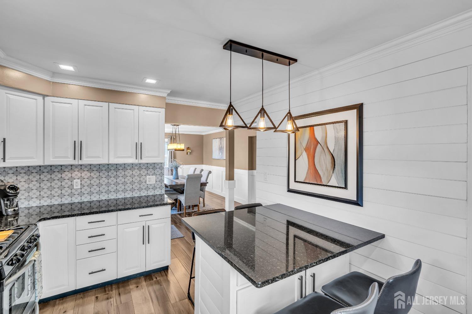 13 Chase Avenue, Avenel, New Jersey image 9