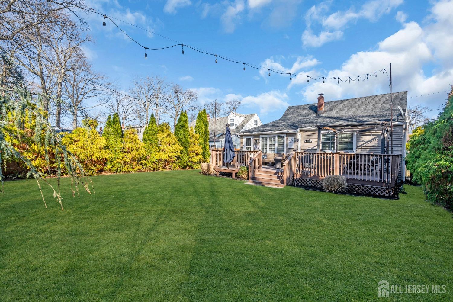 13 Chase Avenue, Avenel, New Jersey image 32