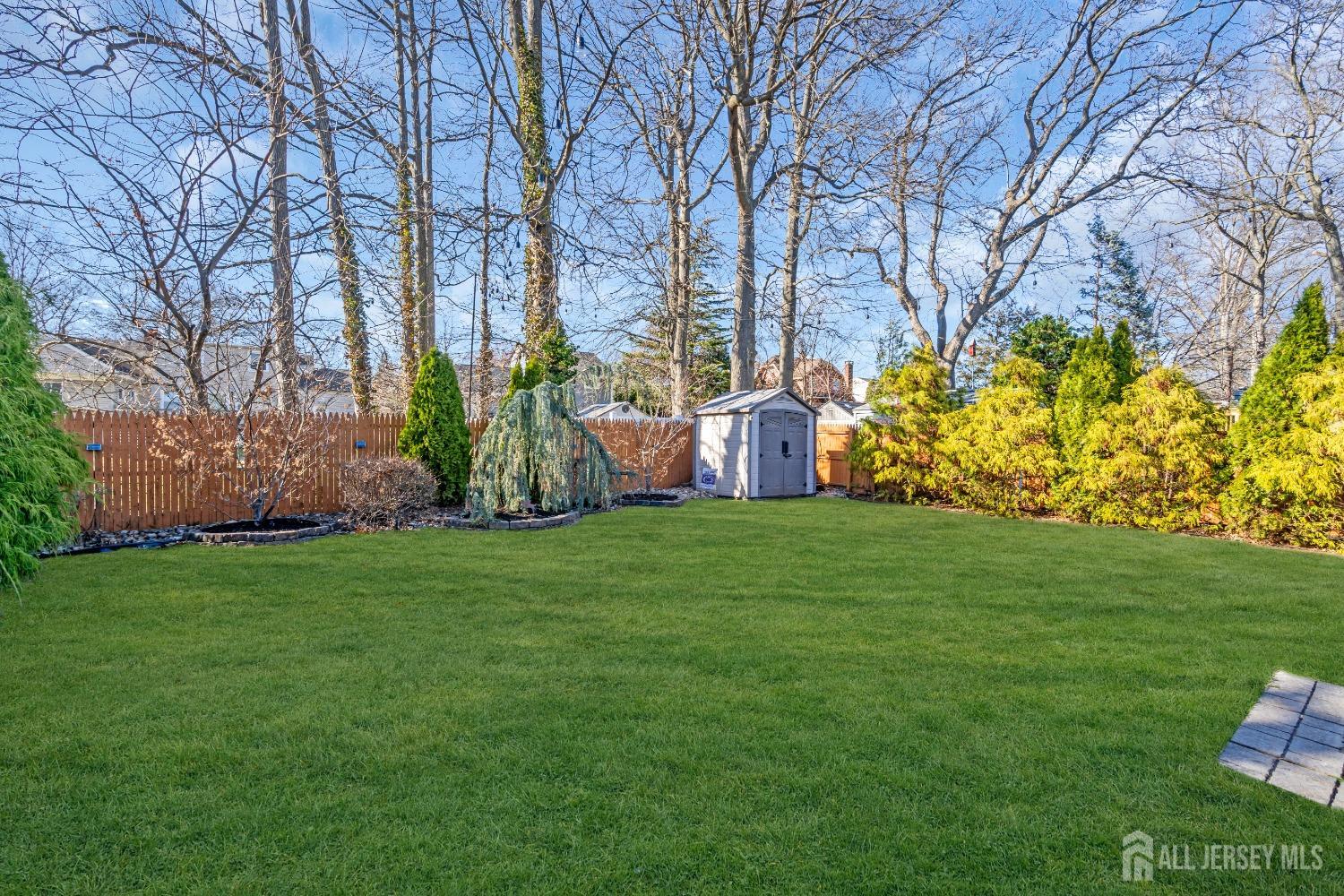13 Chase Avenue, Avenel, New Jersey image 34