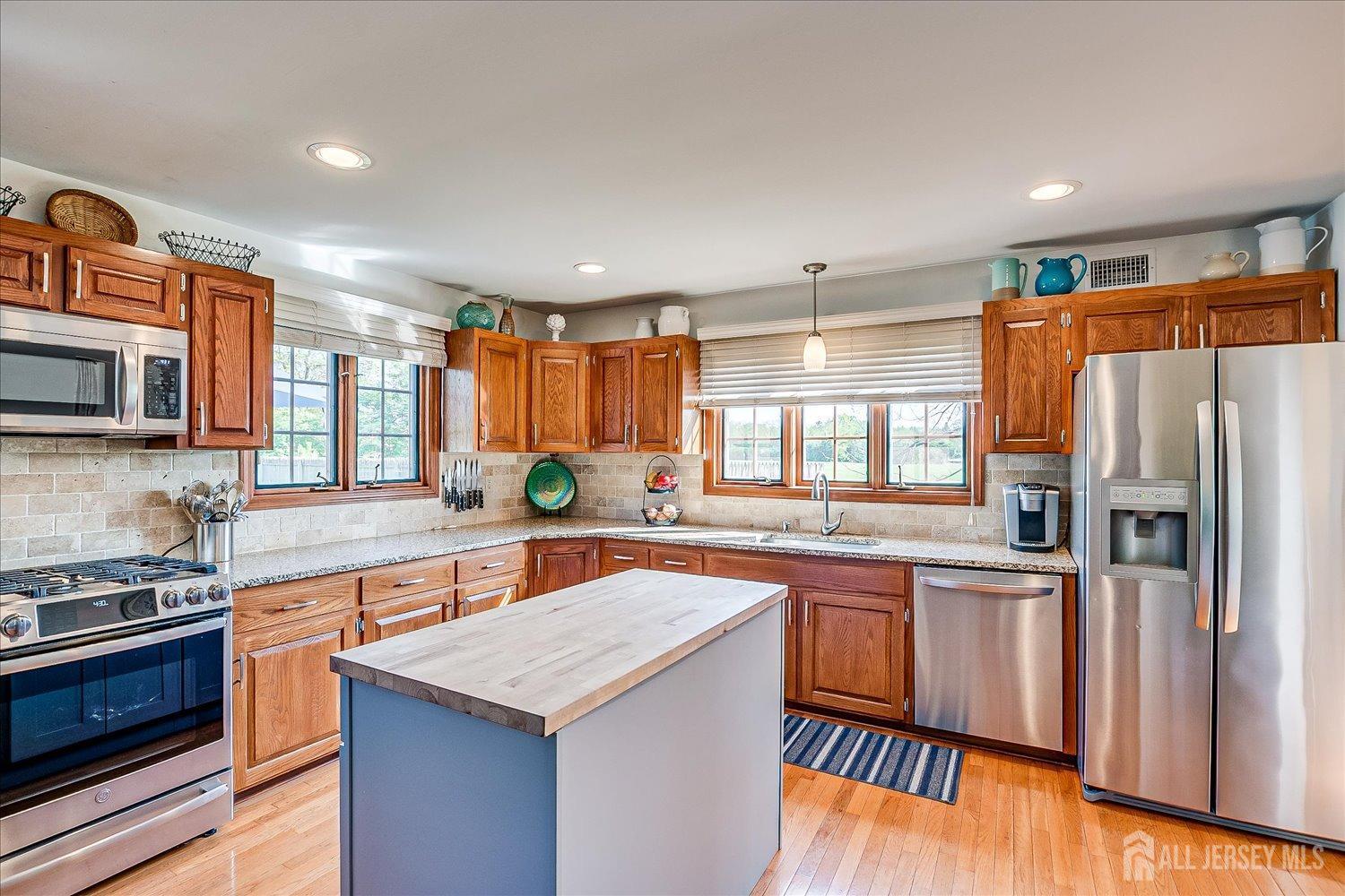 27 Vermont Avenue, Franklin, New Jersey image 15