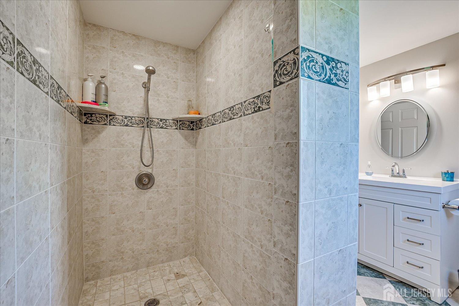 27 Vermont Avenue, Franklin, New Jersey image 32