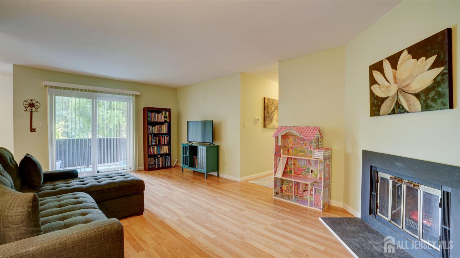 2413 Old Stone Mill Drive, East Windsor, New Jersey image 15