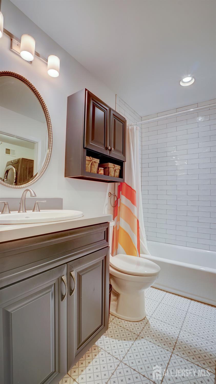 2413 Old Stone Mill Drive, East Windsor, New Jersey image 24