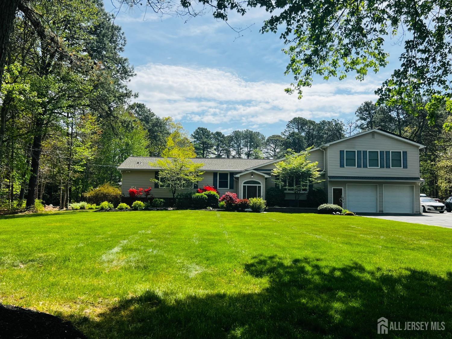 195 Old Forge Road, Monroe Township, New Jersey image 1