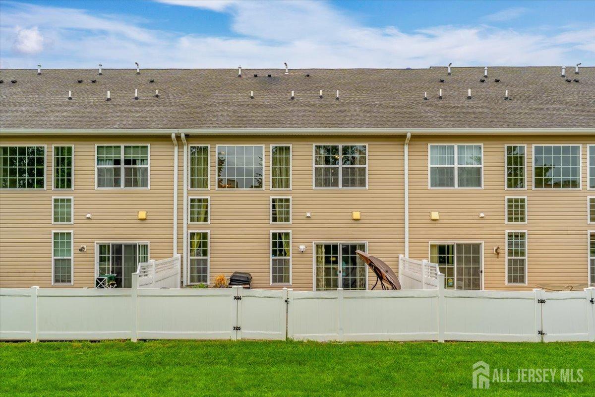 2420 Canterbury Lane, North Brunswick, New Jersey image 33