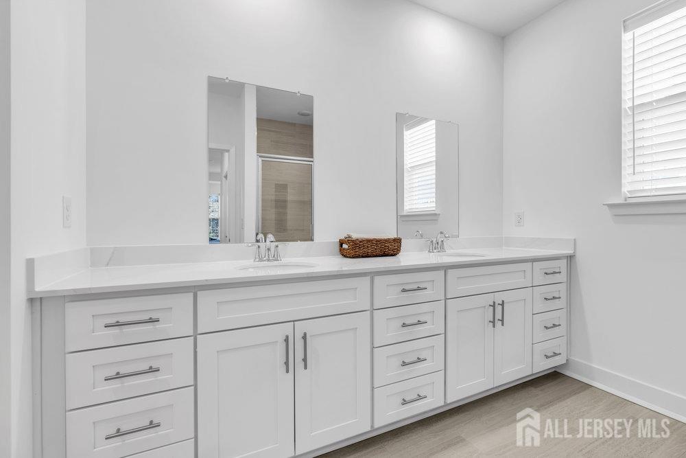 55 Longwood Drive, Monroe, New Jersey image 13