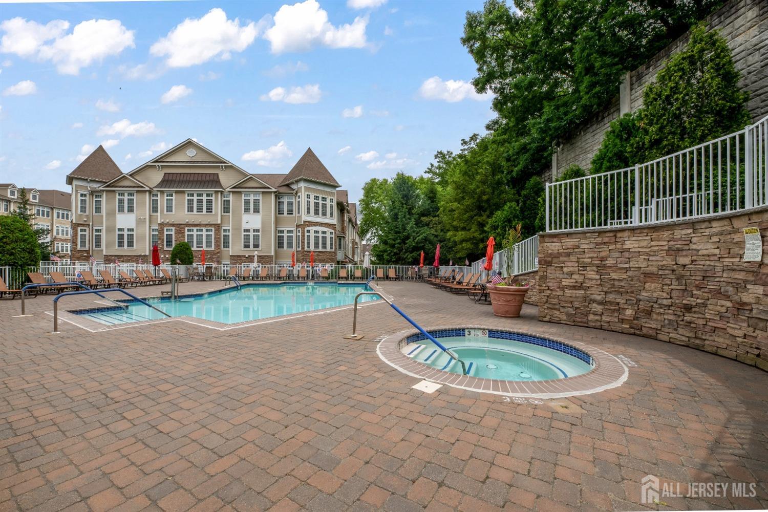 2206 Cedar Village Boulevard, East Brunswick, New Jersey image 32