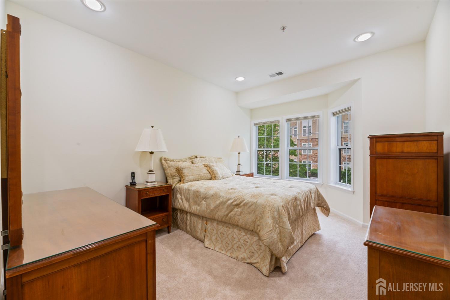 2206 Cedar Village Boulevard, East Brunswick, New Jersey image 18