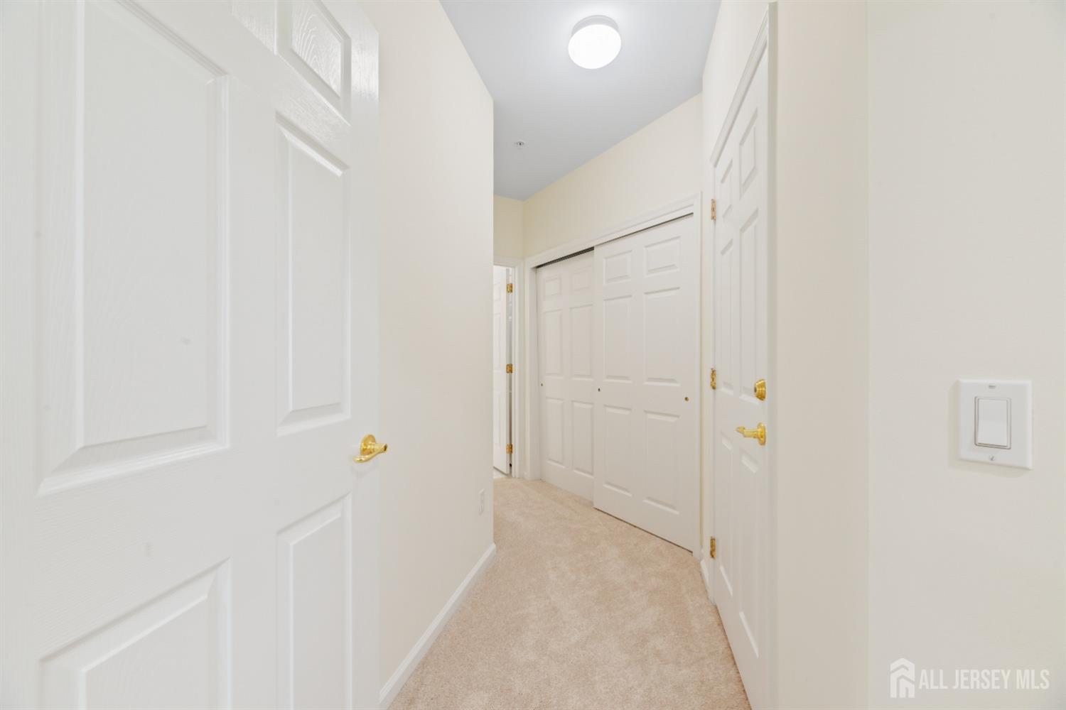 2206 Cedar Village Boulevard, East Brunswick, New Jersey image 20