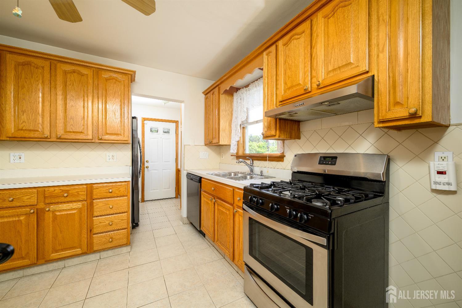 1909 Hamilton Boulevard, South Plainfield, New Jersey image 20