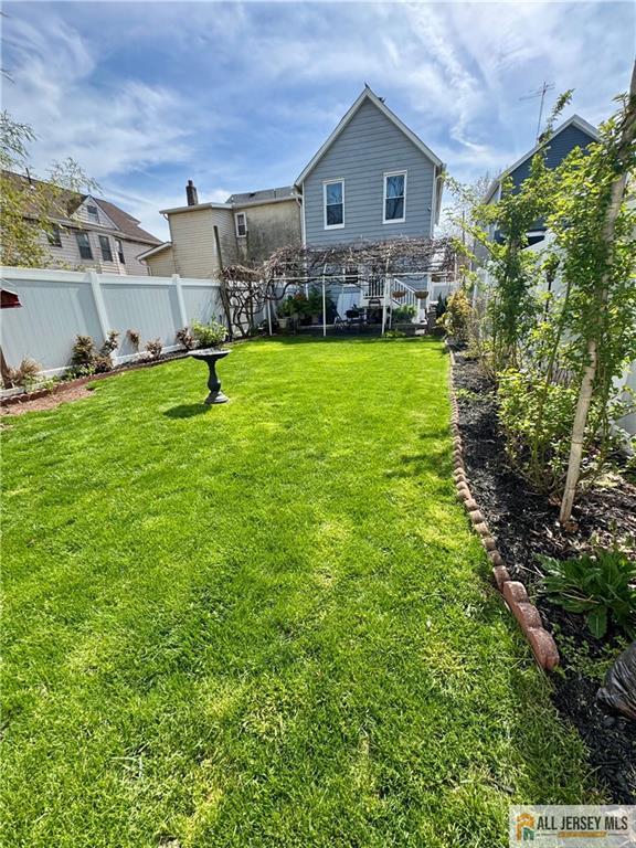 187 Redmond Street, New Brunswick, New Jersey image 4