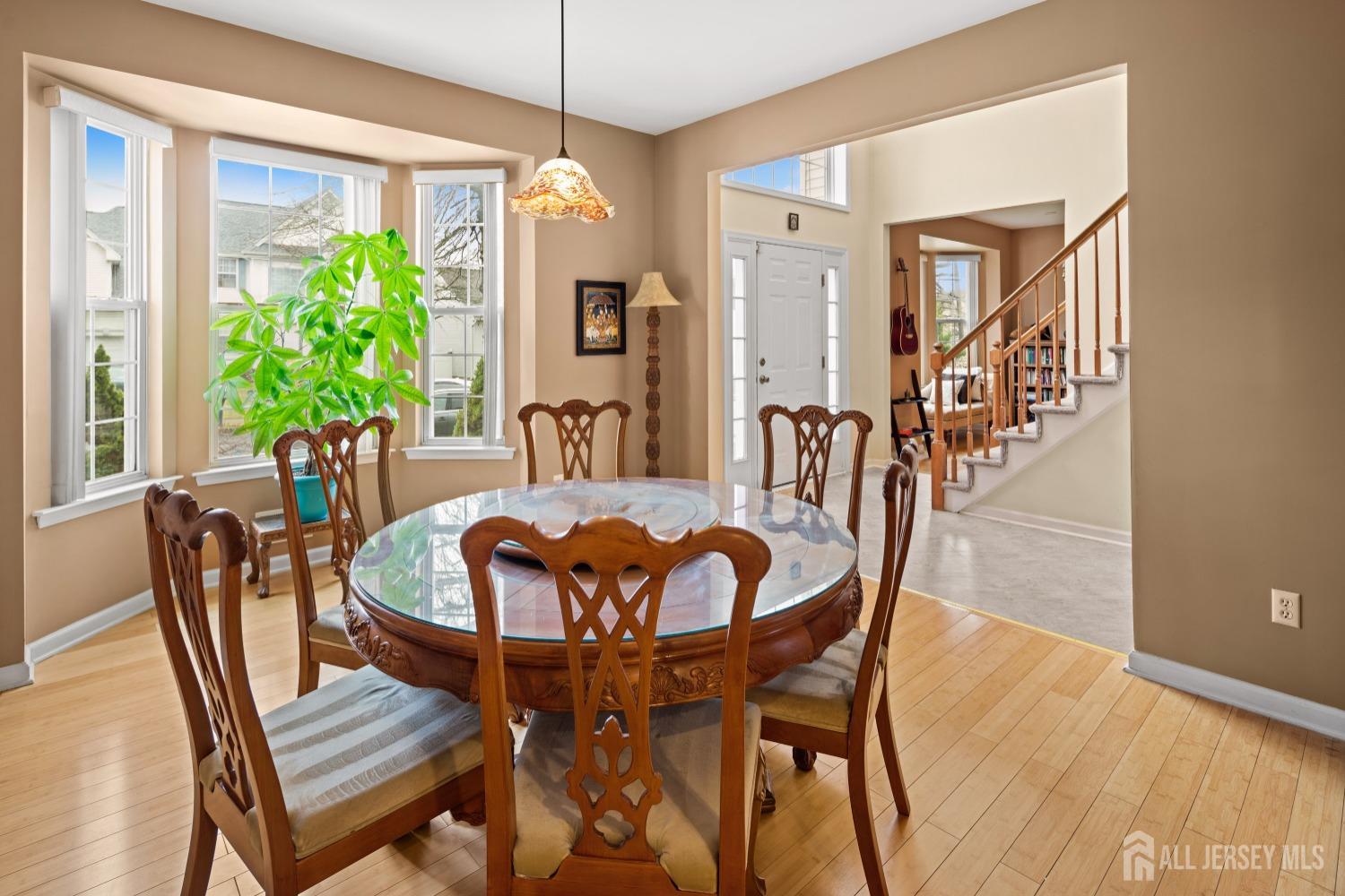 11 Winding Brook Way, Edison, New Jersey image 9