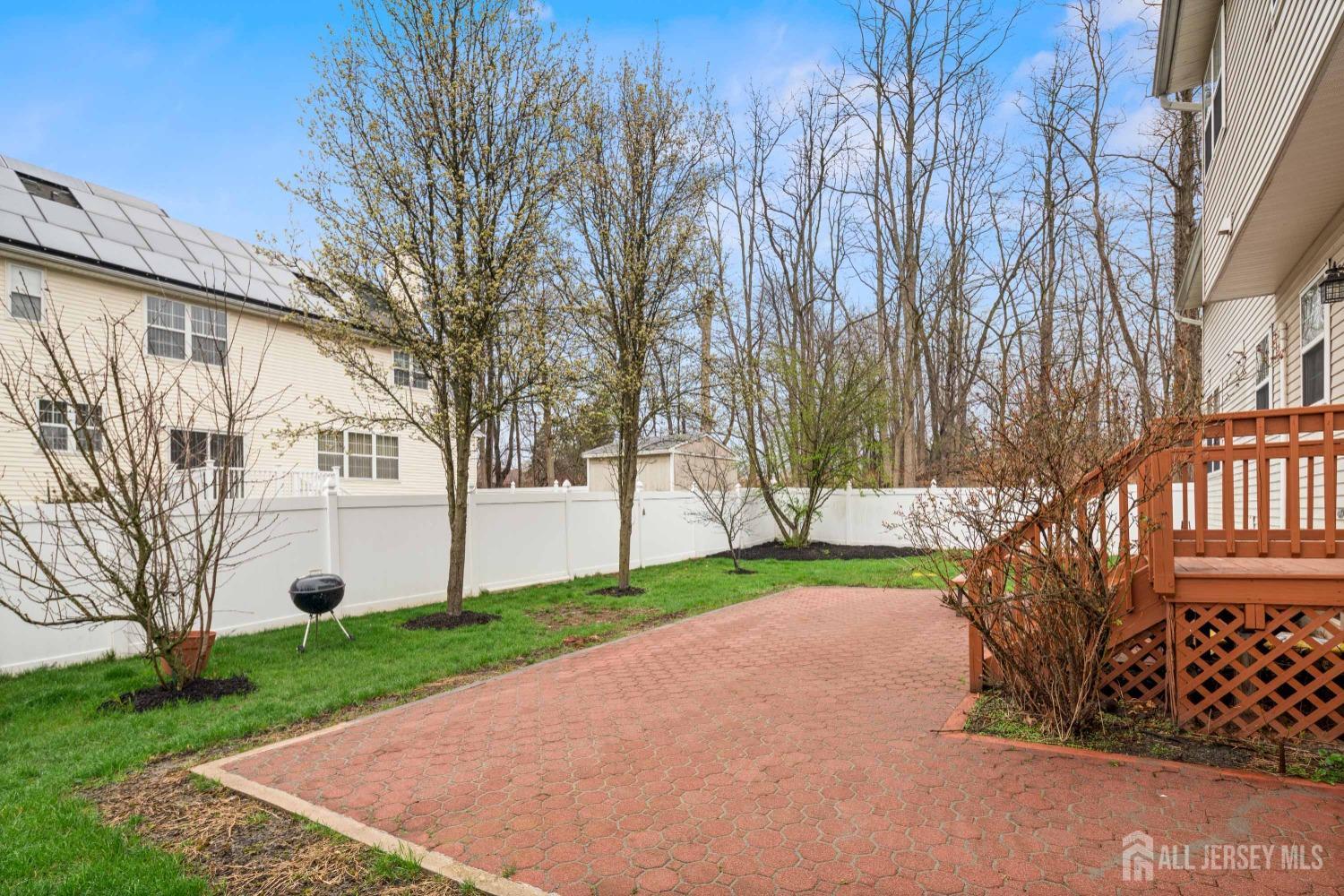 11 Winding Brook Way, Edison, New Jersey image 39