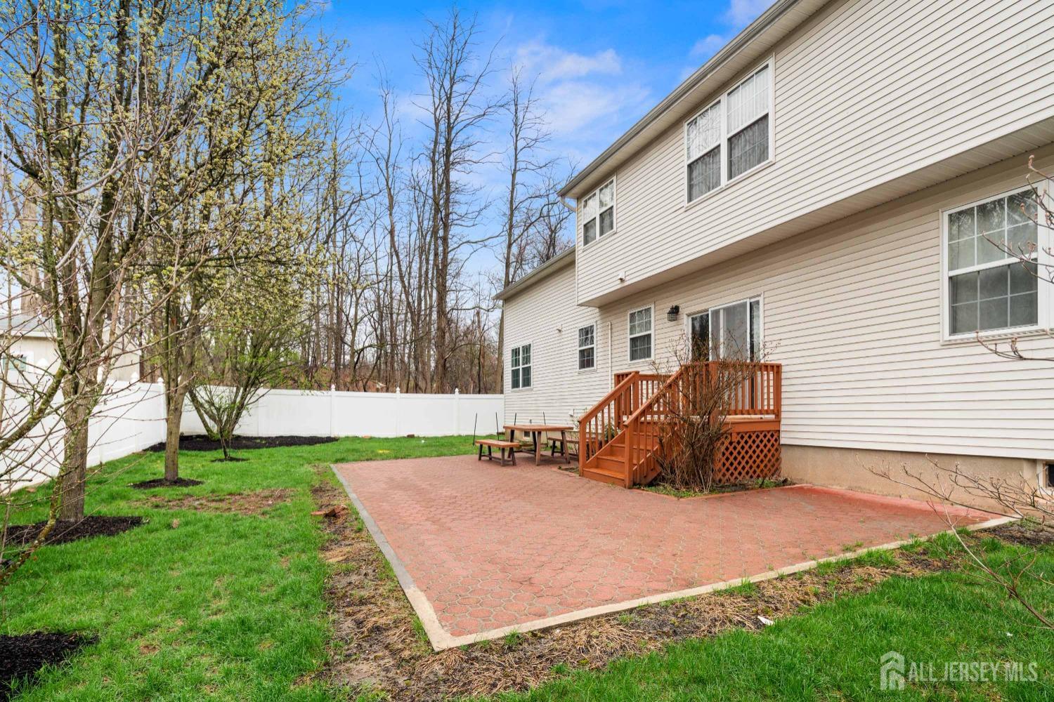 11 Winding Brook Way, Edison, New Jersey image 38