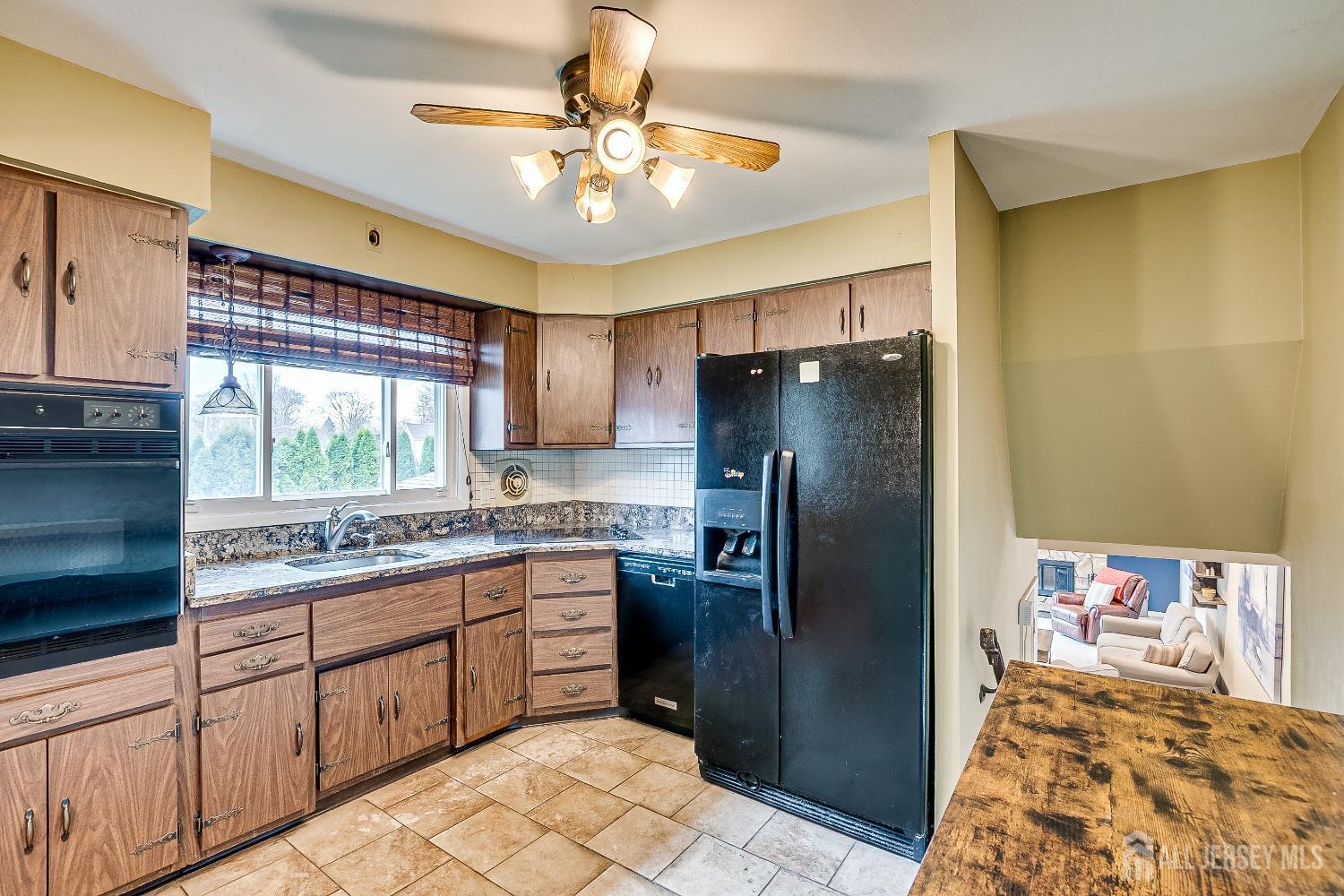 70 Highland Road, Colonia, New Jersey image 29