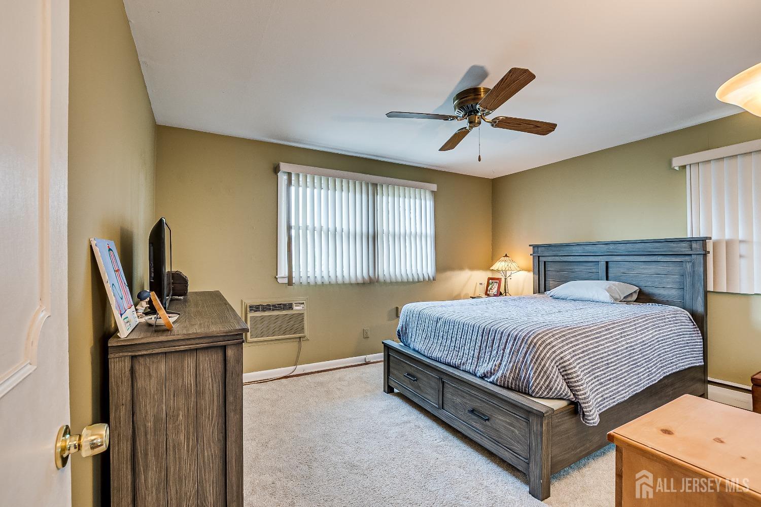 70 Highland Road, Colonia, New Jersey image 32