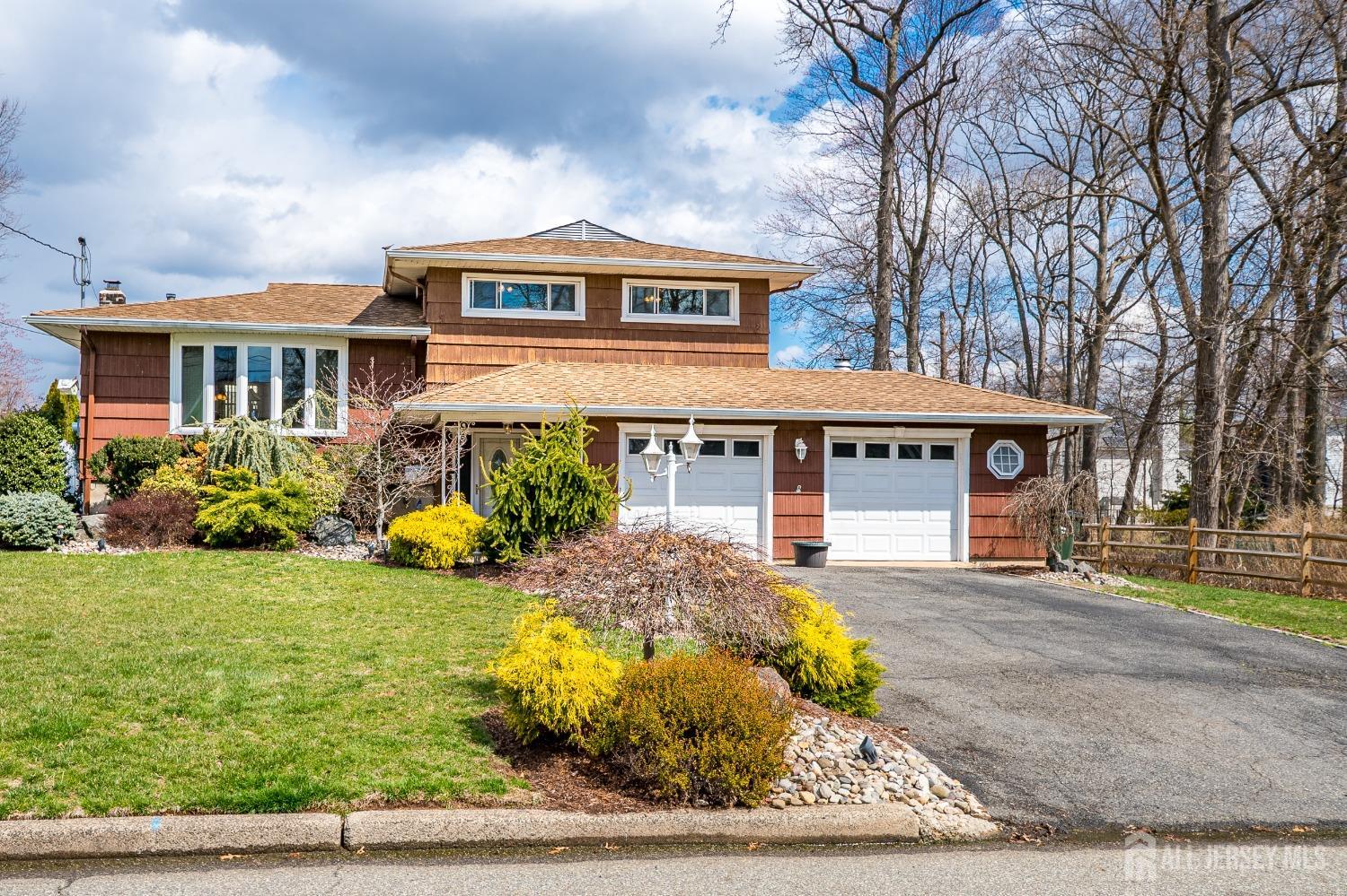 70 Highland Road, Colonia, New Jersey image 1