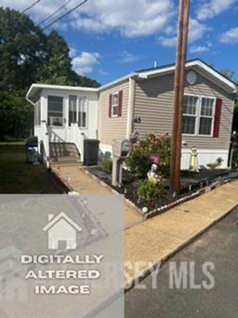 Mobile Home For Sale - 65 Locust Grove<br/> Hazlet, NJ 07730