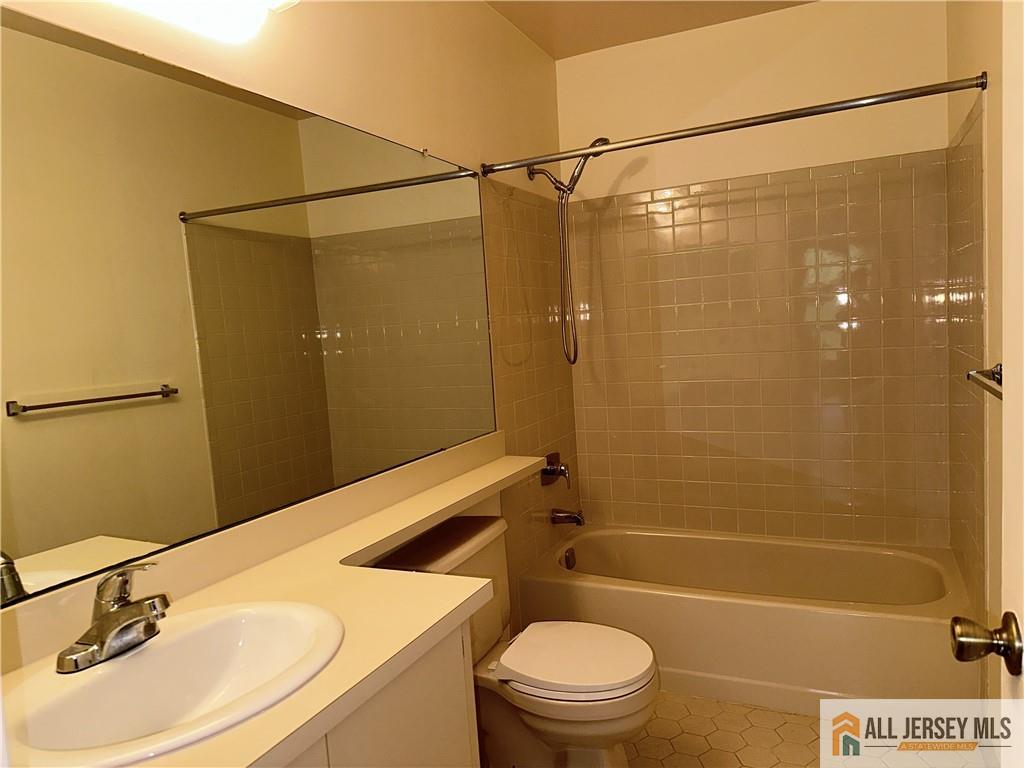 48 Crabapple Lane 238 - Photo 4