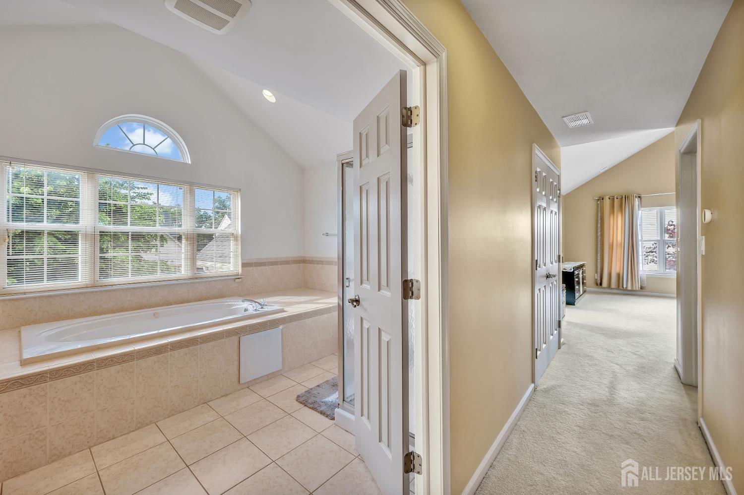 27 Rue Chagall, Franklin, New Jersey image 44