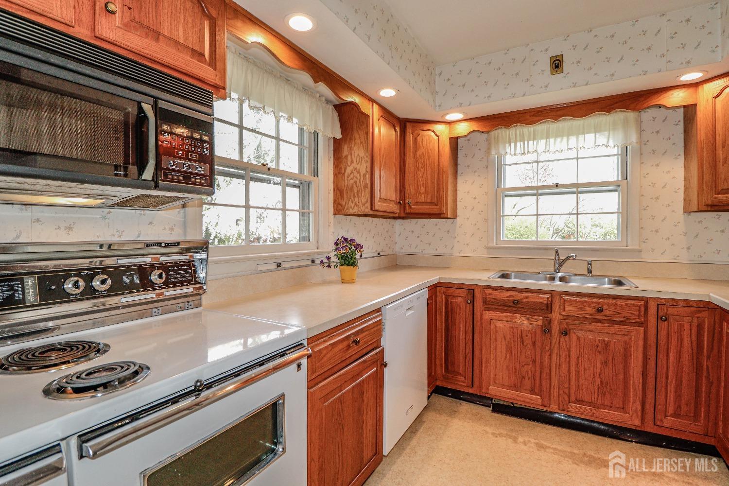 41 Concord Avenue, Metuchen, New Jersey image 11