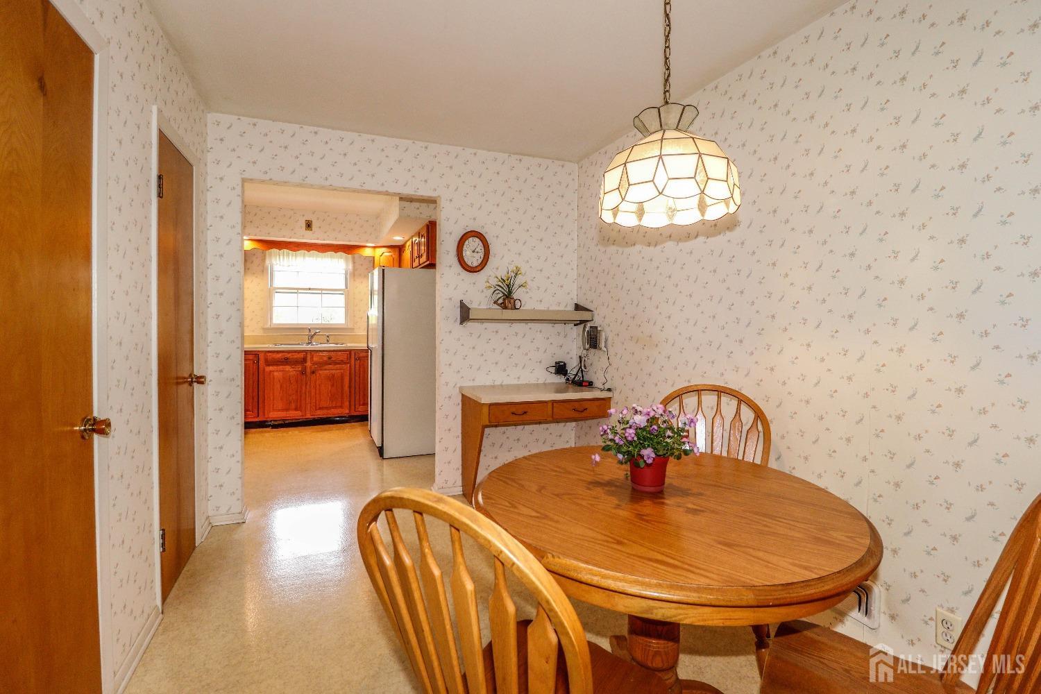 41 Concord Avenue, Metuchen, New Jersey image 9