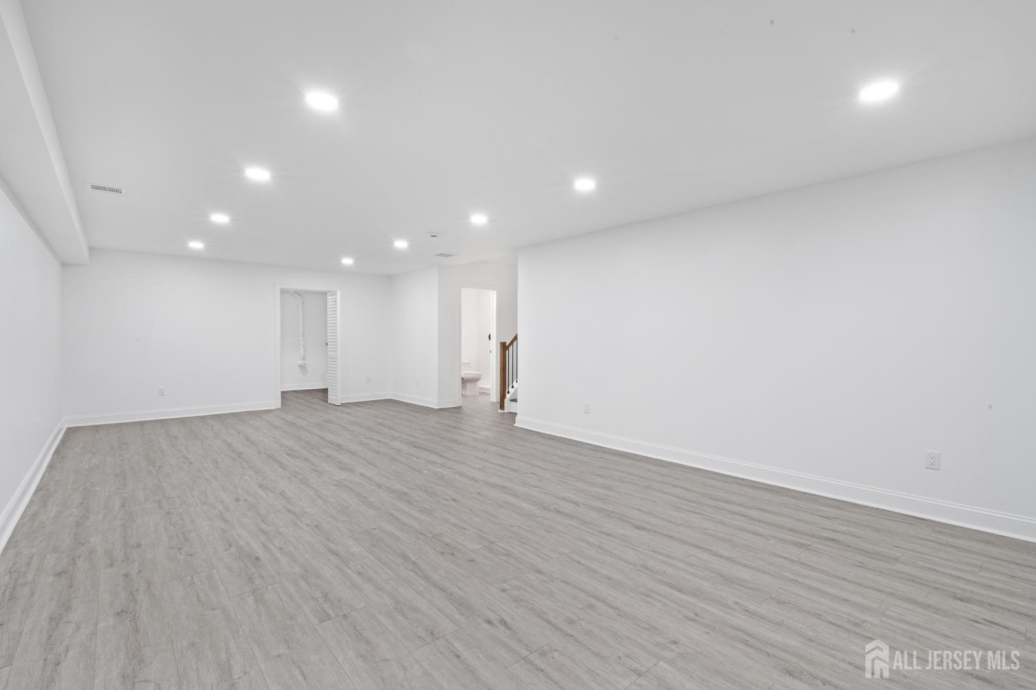 435 W 5th Street #37, Plainfield, New Jersey image 17