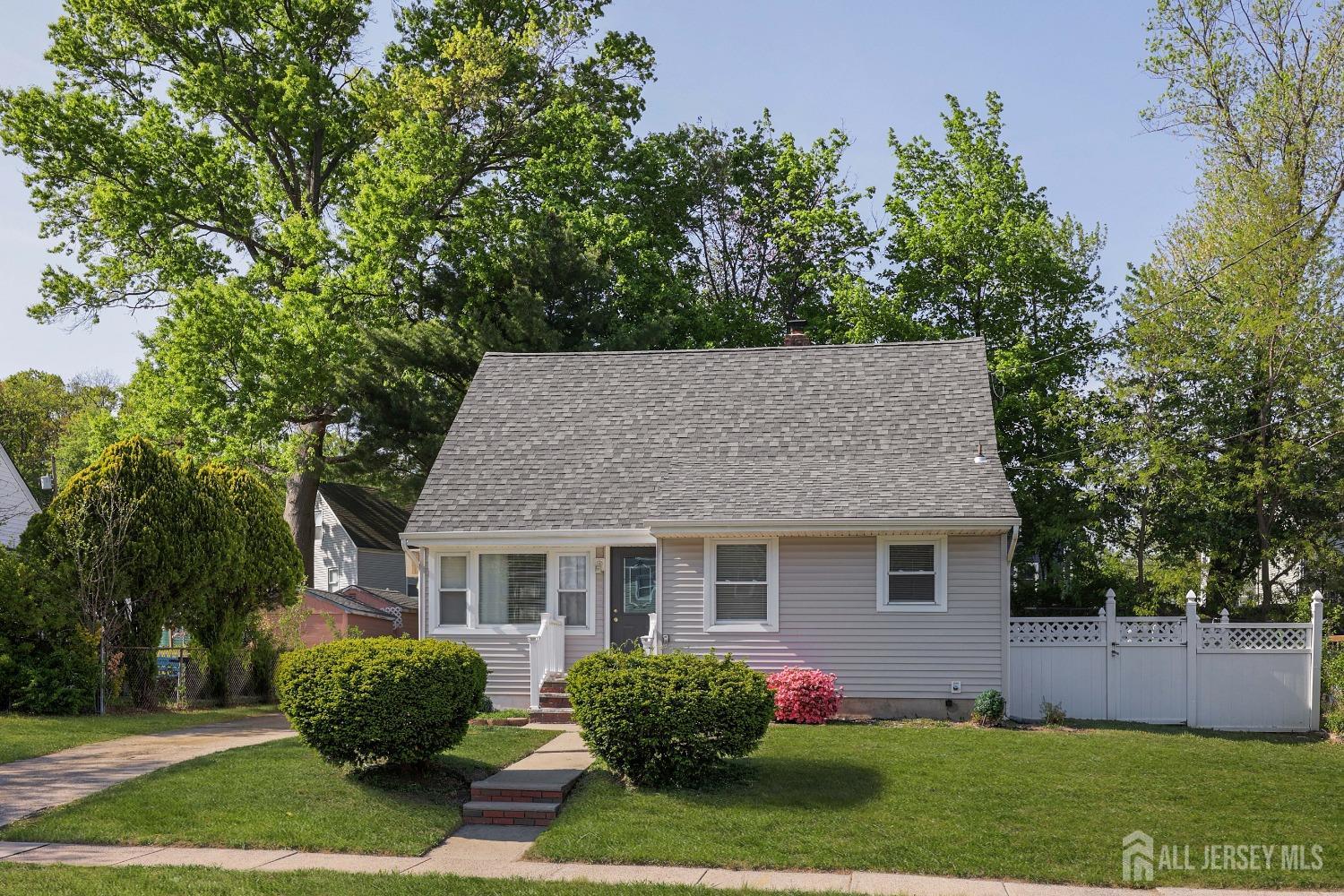 40 Old Stage Road, East Brunswick, New Jersey image 3