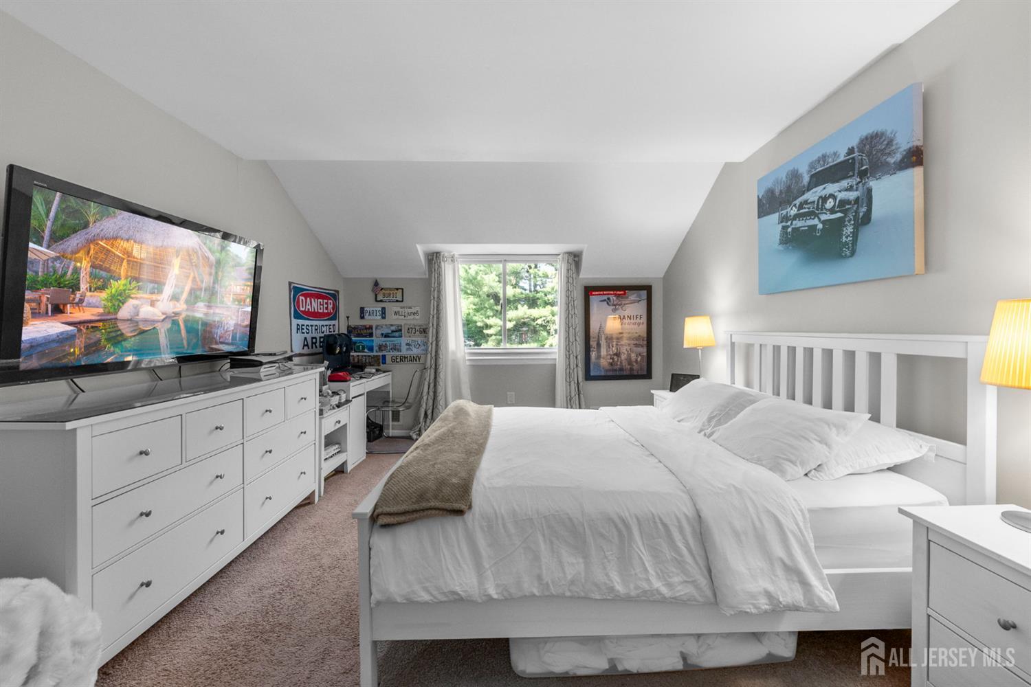 1058 Schmidt Lane, North Brunswick, New Jersey image 24