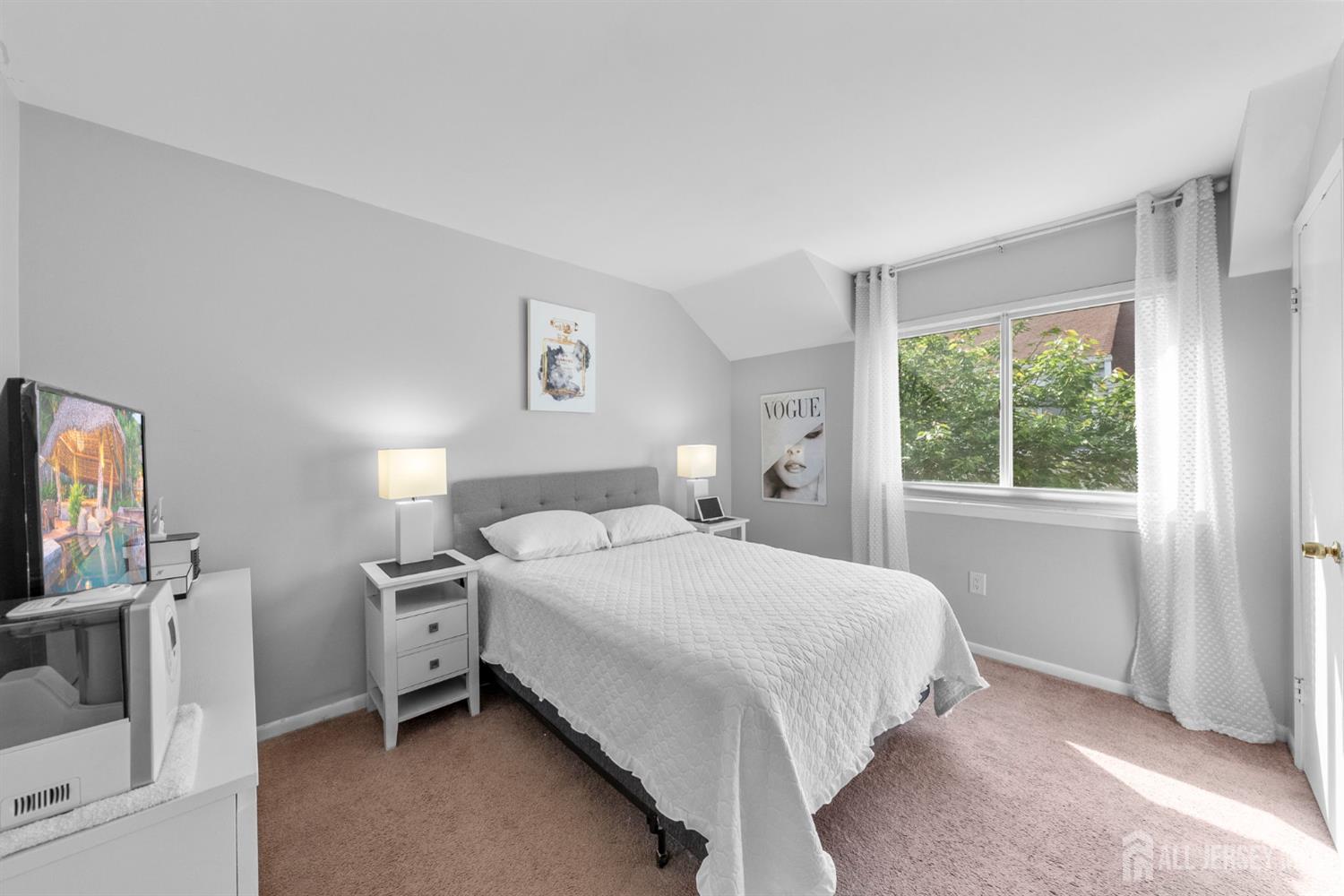 1058 Schmidt Lane, North Brunswick, New Jersey image 19