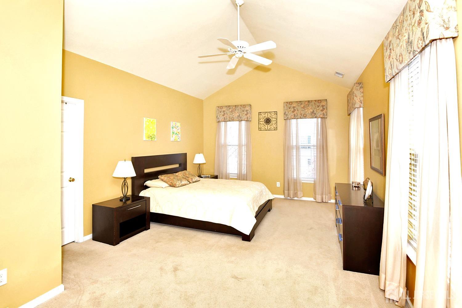 13 Hawthorn Drive, Plainsboro, New Jersey image 18